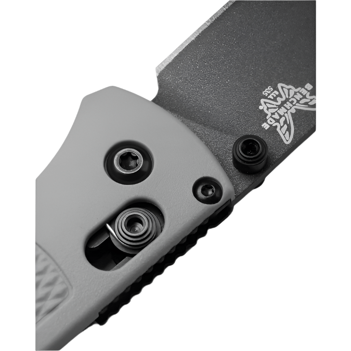 Benchmade 535BK - 08 Bugout Folding Knife - CPM - S30V Drop - Point Blade, AXIS Lock, Premium Ultralight EDC Pocket Knife with Storm Gray Grivory Handle - timberknives.com