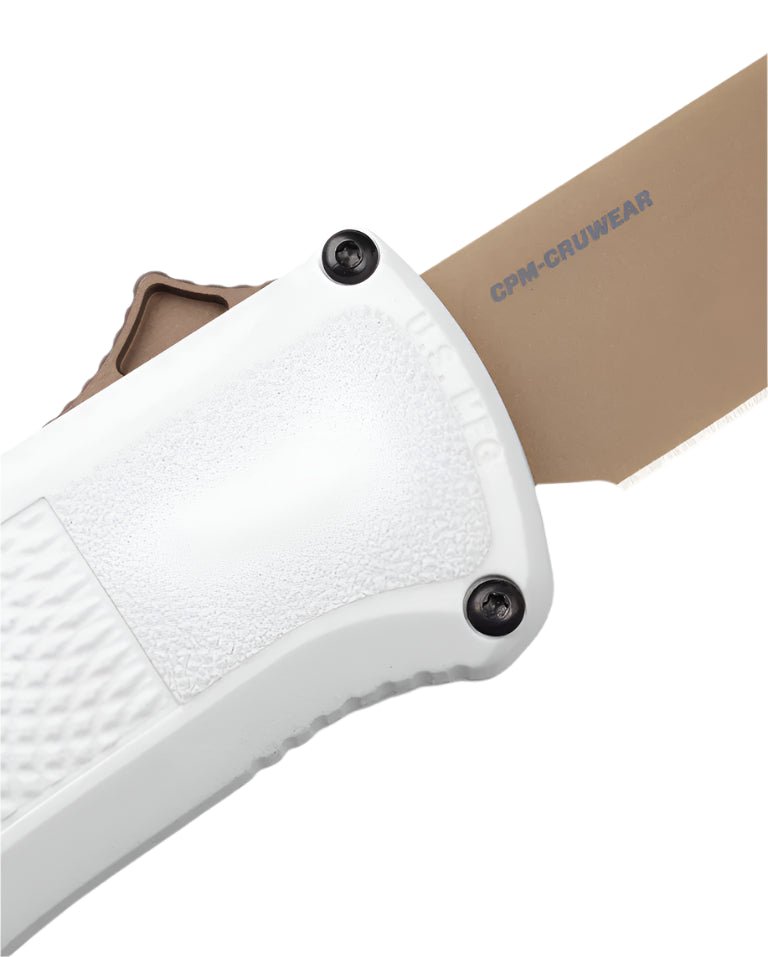 Benchmade 5370FE - 02 Shootout OTF Knife - CPM - CruWear FDE Tanto Blade, Automatic Opening, Premium Tactical EDC Pocket Knife with Cool Gray Grivory Handle - timberknives.com