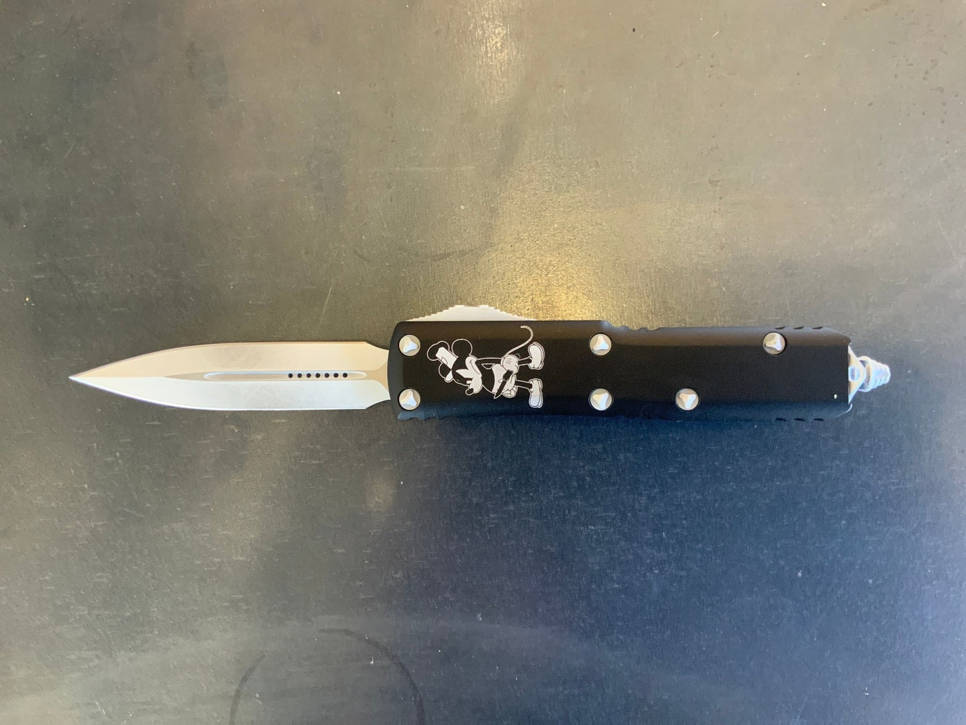 Microtech Ultratech D/E OTF Automatic Steamboat Willie (3.4" White) 122 - 10 SB - timberknives.com