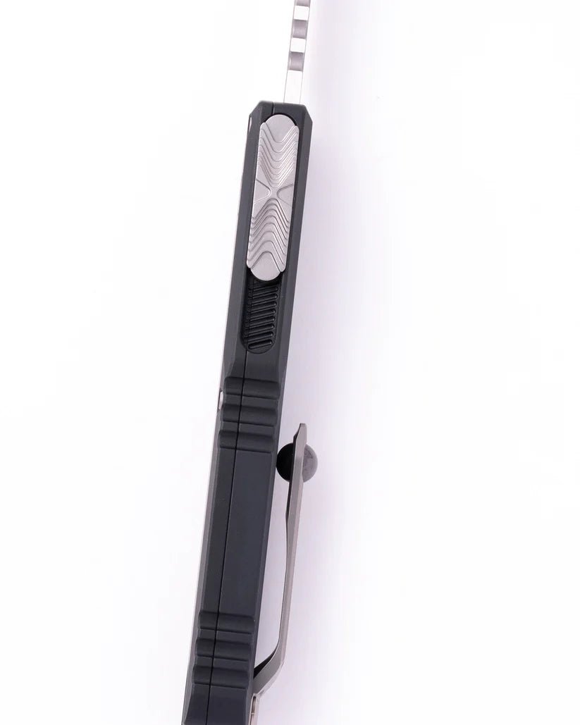 Microtech Ultratech Gen III ZBP Hellhound Stonewash Standard Signature Series (1119 - 10S) - timberknives.com