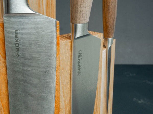 Boker Circle Knife Holder Magnet Block Olive - Item 030401 - timberknives.com